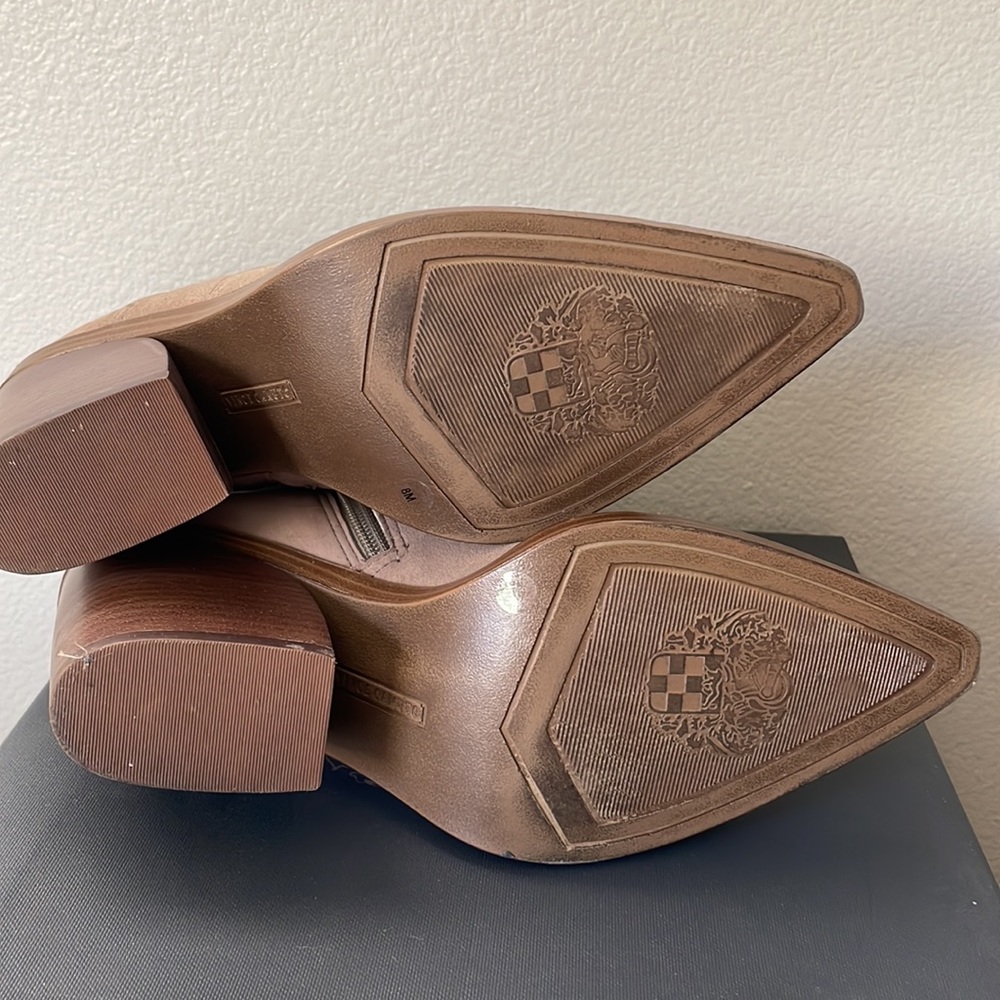 Vince Camuto Ankle Booties Suede Upper Chunky Foxy Sz 8 - Picture 8 of 9